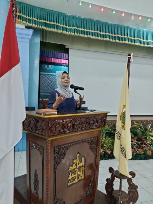 Dr. Nurhayati berkunjung ke Perguruan Diniyyah Padang Panjang