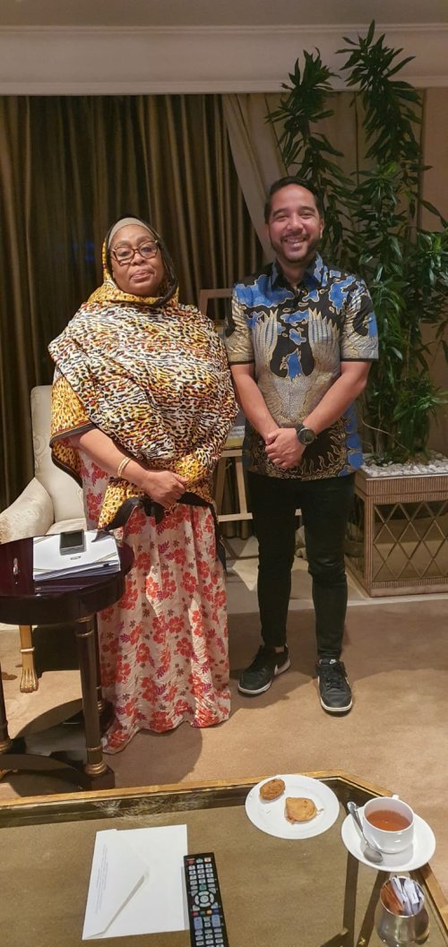 Dialogue with H.E. Samia Suluhu Hassan (President of Tanzania)