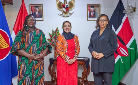 Dr. Nurhayati Ali Assegaf Meets with Kenyan Women and Political Figures